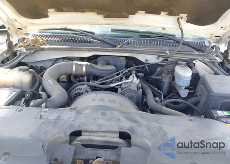 2004 Chevrolet Silverado 1500 Ls из США, поврежденный, VIN 1GCEC19XX4Z218225